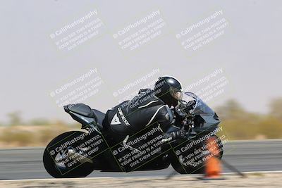 media/Mar-28-2022-Superbike Trackdays (Mon) [[b8603d0f67]]/Open Track Time/Turn 3 Inside/